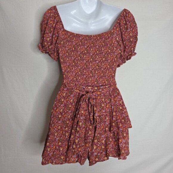Altar'd Stater Red Floral Print Ruffled Smocked Romper Women's Suze Small - Picture 6 of 11